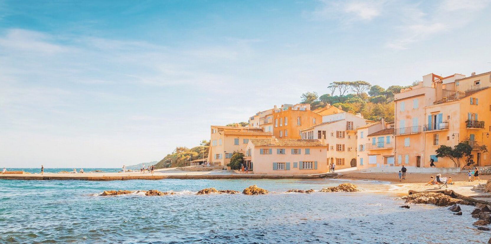 JAMES the BnB Butler Saint Tropez luxury villa rental concierge service Côte d’Azur Lily of the Valley villa Grimaud villa la Croix Valmer luxury holiday rental St Tropez
