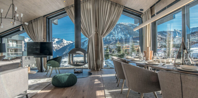 JAMES the BnB Butler full service the Alps Courchevel super G